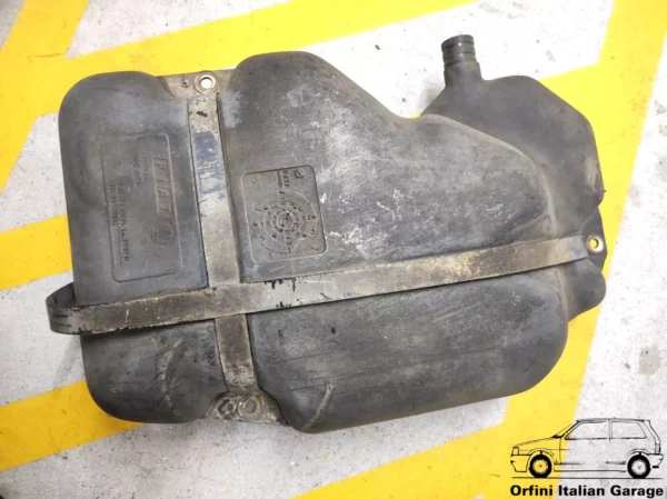 7534407 5995364 7583816 5995370 Fuel Tank + Sending Unit Fiat Panda 141 View Front