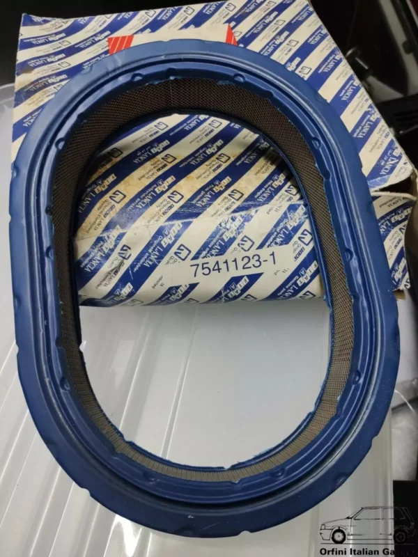 7541123 - Air Filter Fiat Ritmo Regata 100S 1.6 1600 View Front
