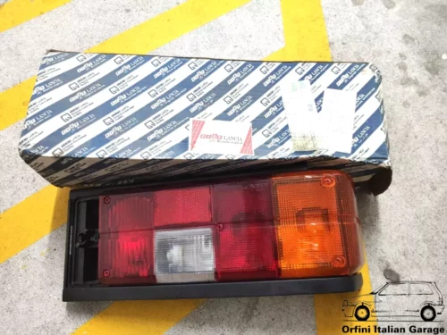 7550203 Rear Right Light Lamp Fiat Ritmo MK2 View Rear