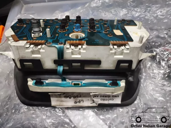7550635 7607360 Fiat Uno MK1 Turbo IE Strumentazione Strumenti Instrument Panel View Front