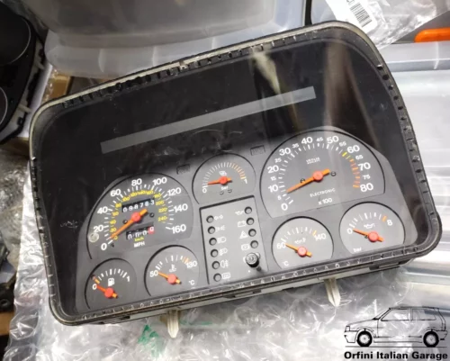 7560970 Fiat Uno MK1 Turbo IE Strumentazione Strumenti Instrument Panel View Right