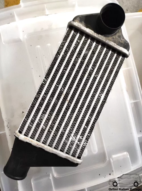 7570366 Intercooler Fiat Uno Turbo IE MK2 View Rear