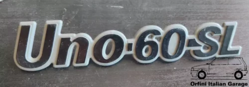7573888 Fiat Uno 60SL Rear Badge View Front