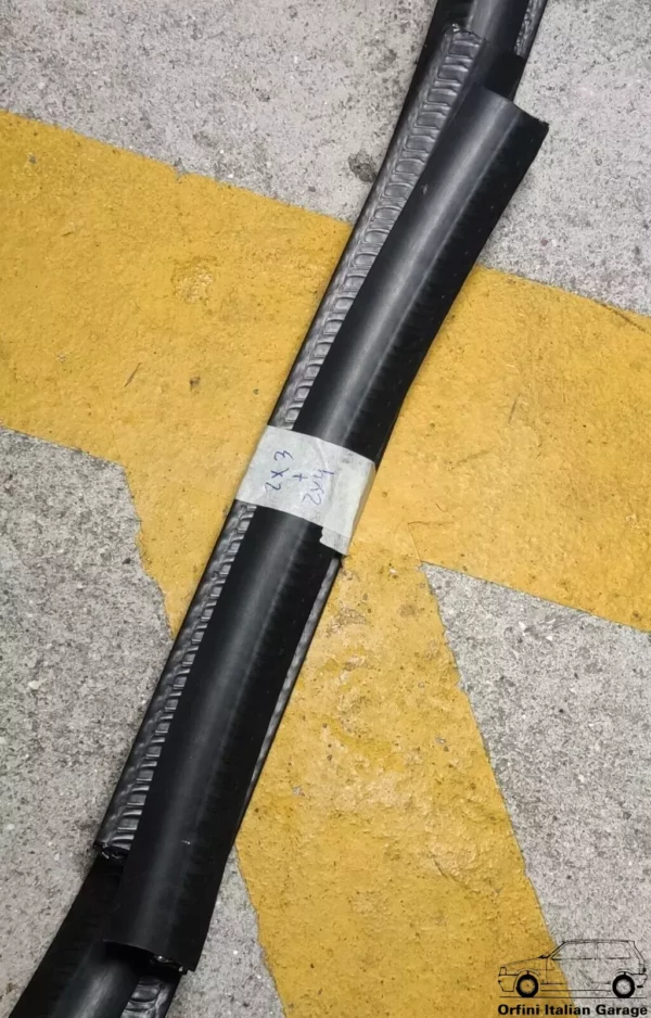 7576933 Bonnet Hood Rubber Fiat Uno MK1 View Front