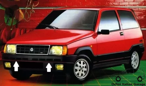 7583673 7577417 7577419 Red Trim for Bumpers - Autobianchi Lancia Y10 Turbo View Front