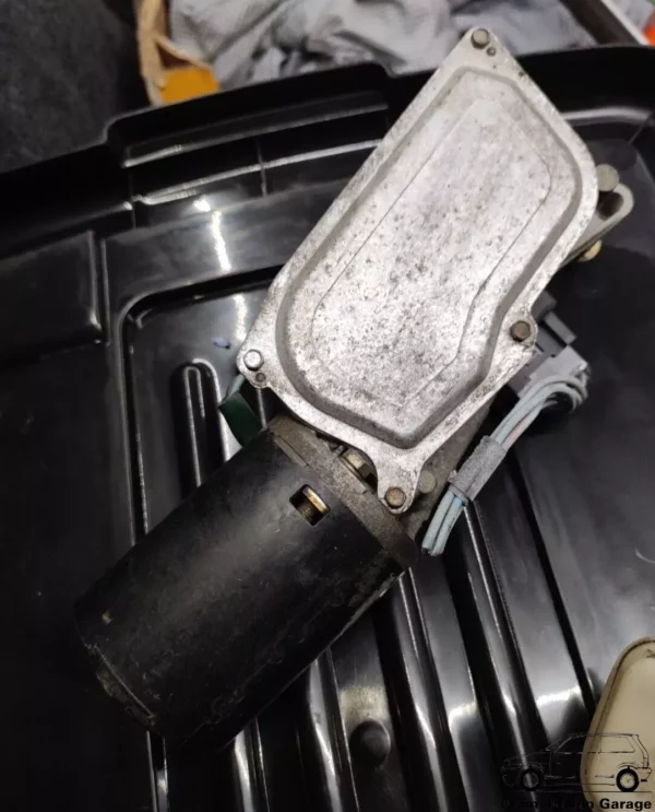 7618893 7756874 5985987 - Windscreen Wiper Motor - Fiat Uno MK1 View Front