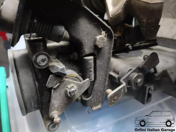 7619100 7619424 Intake Manifold Injectors Throttle Body Lancia Thema Turbo 16v View Left