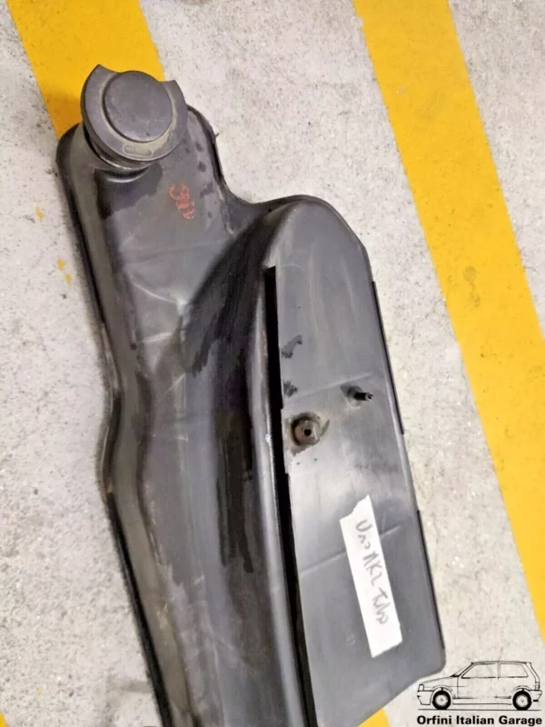 7643953 - Windscreen Water Jet Tank Fiat Uno Turbo IE and Turbo D MK2 View Rear