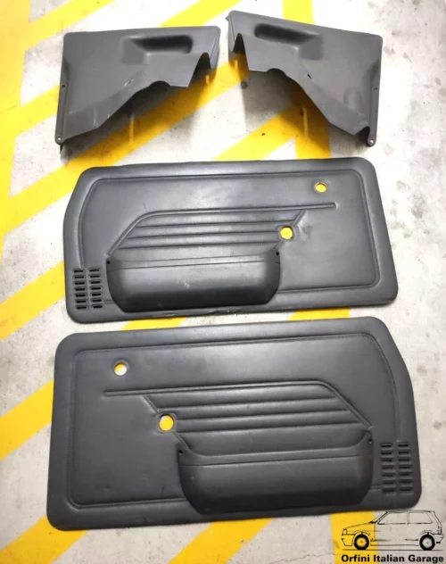 7644639 7644640 4394079 7556423 7556424 Door Cards Panels Fiat 126 View Upper