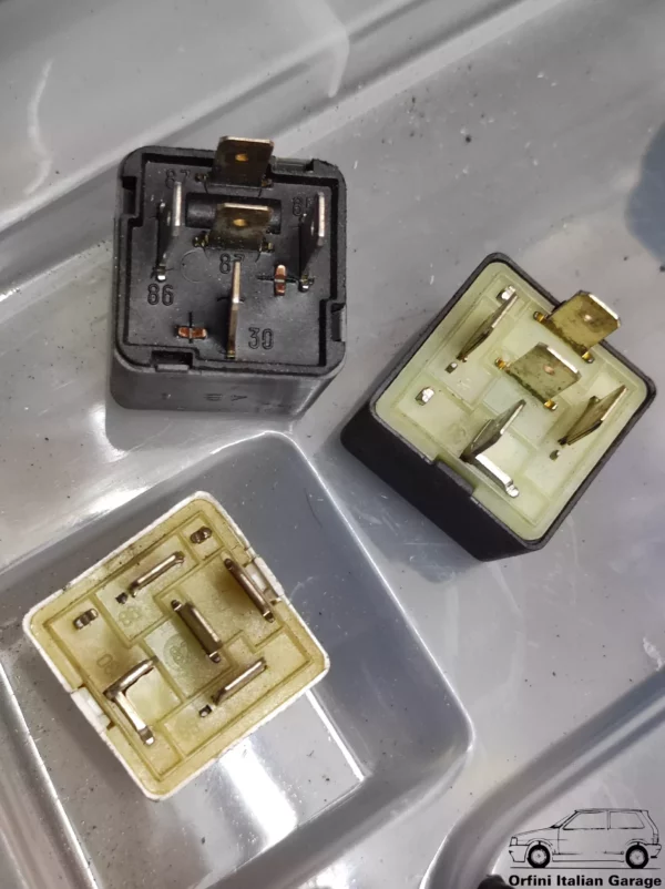 7686773 4320629 - Relay A727 510 12V 20A Fiat Lancia Alfa View Left