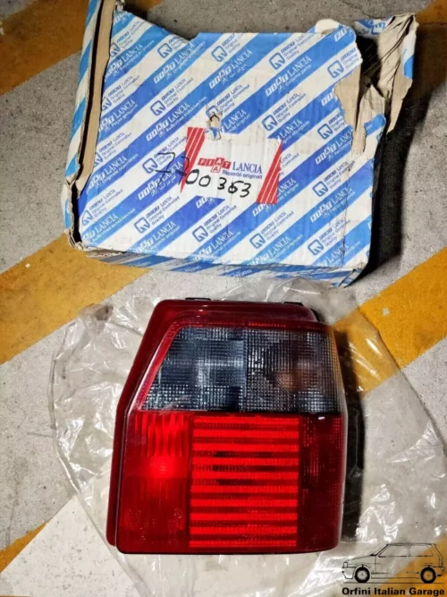 7700363 7640238 Rear Right Light Lamp Fiat Uno MK2 View Front