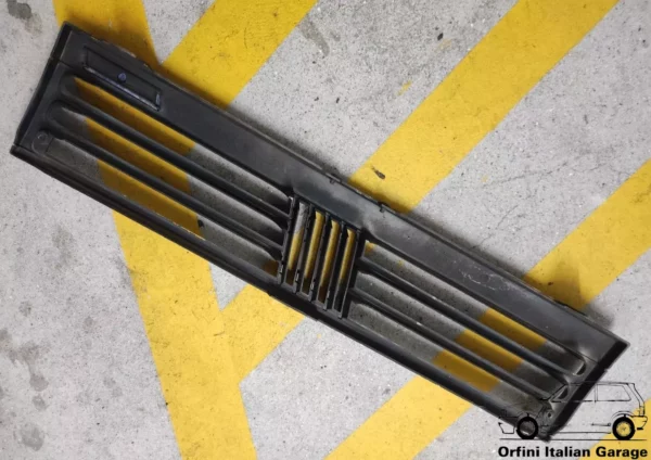 7710208 182242080 46473794 - Radiator Grill Fiat Panda 141 View Front