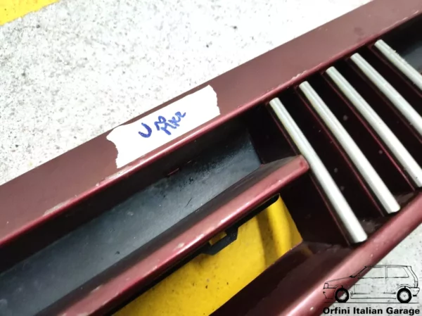 7722433 7669940 - Radiator Grill Fiat Uno MK2 View Rear