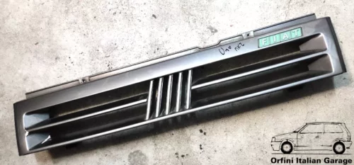 7722433 7669940 - Radiator Grill Fiat Uno MK2 View Rear
