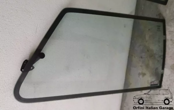 7746506 - Side Rear Right Green Window - Fiat Uno MK2 Turbo IE View Front