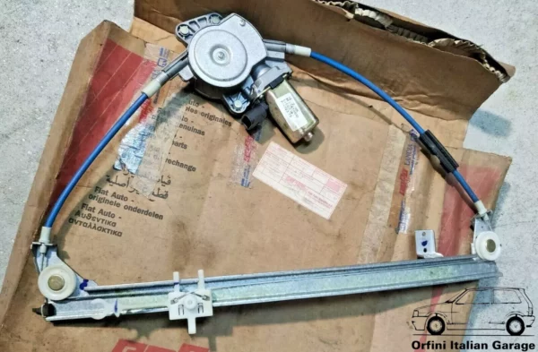 7747051 46736433 - Front Left Window Regulator Fiat Punto 176 5 Doors View Front