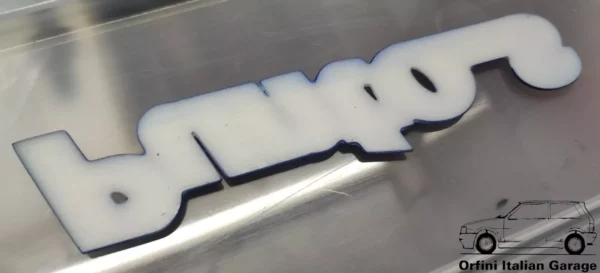 7798295 Fiat Punto S Rear Badge View Front