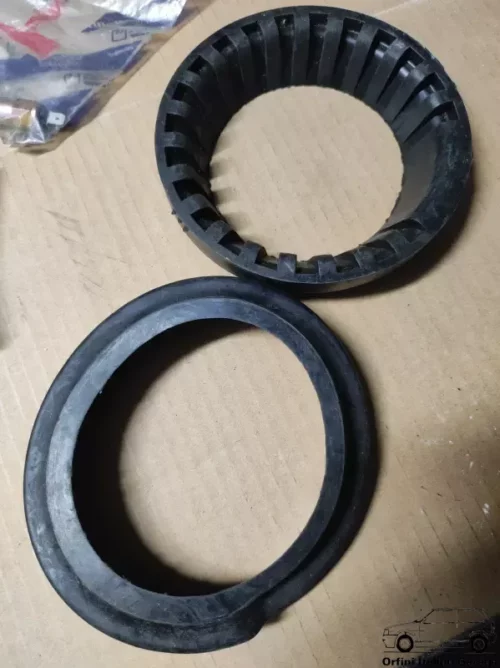 82286671 Rubber Ring Pad Front Spring Suspension Lancia Beta View Front