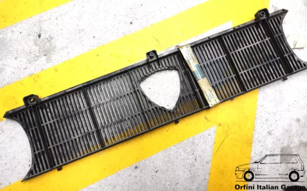 82308288 Front Grill Griglia Mascherina Lancia Beta View Front