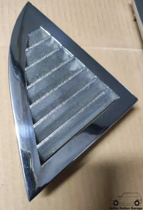 82323562 C Pillar Grill Vent Right Lancia Beta Coupe View Rear