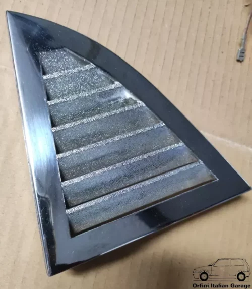 82323563 C Pillar Grill Vent Left Lancia Beta Coupe View Rear