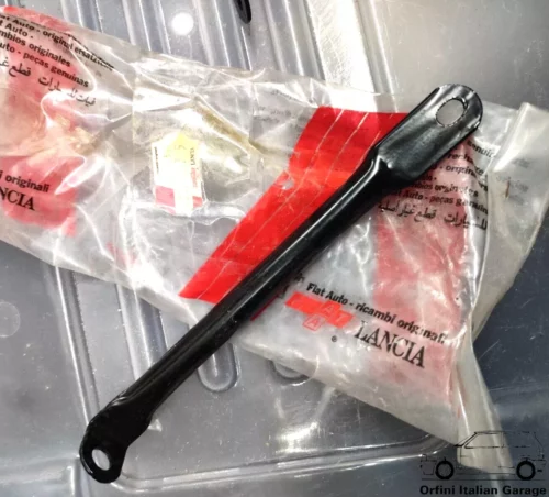 82390367 82442132 Front Bumper Bracket Mount Fiat Croma Lancia Thema View Front