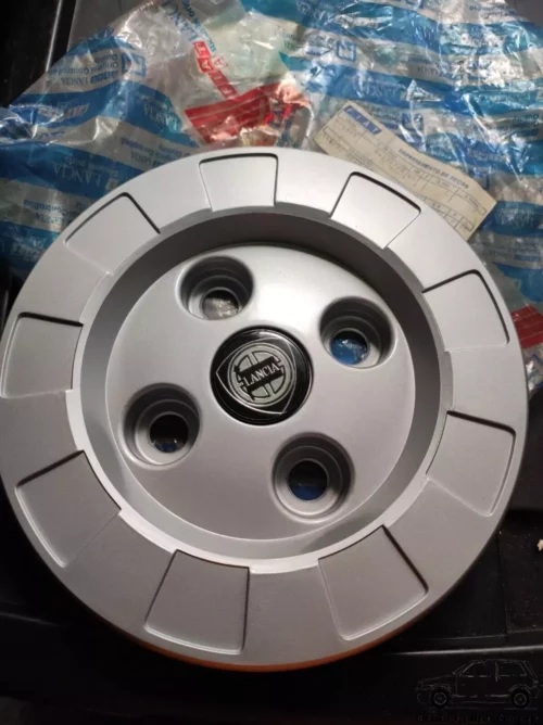 82399764 Wheel Hubcap Cover Borchie Coprimozzo Lancia Prisma View Front