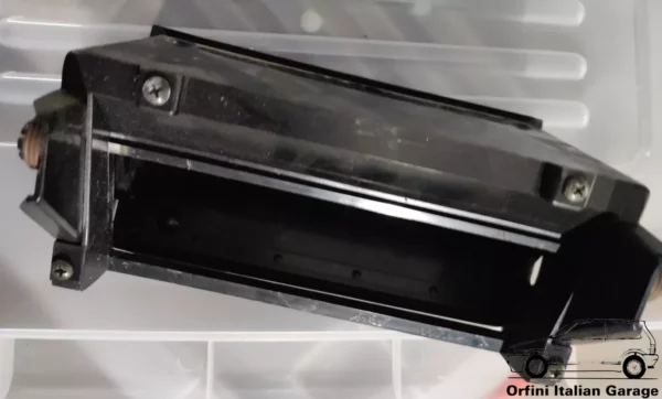 82418448 82406047 Radio Compartment Moulding Lancia Thema S1 View Rear