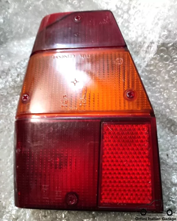 82420343 82420345 Rear Left Light Lamp SIEM Lancia Delta 831 View Rear
