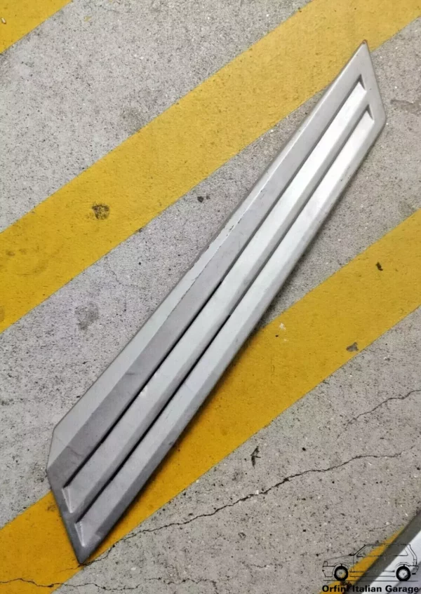 82420666 82414429 Right C Pillar Covering Lancia Delta 831 View Front