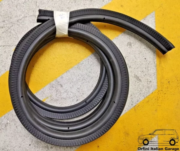 870732 8707.32 Back Door Tailgate Rubber Joint Peugeot 205 Cabriolet CTI CT CJ View Front