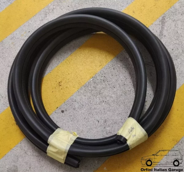 9022.97 902297 Front Door Rubber Peugeot 205 GTI / 3 doors versions View Front