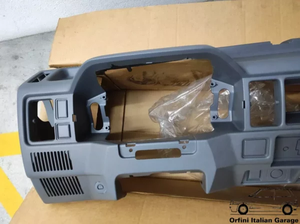 91138014 Dashboard Suzuki Super Carry Bedford Rascal SK410 View Right