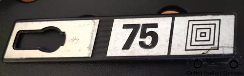 92310499 Side Right Badge Scritta Stemma Fiat Ritmo 75 Targa Oro View Rear