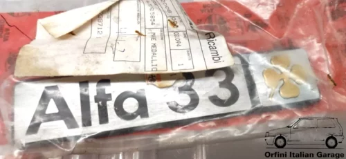 96585854 Rear Badge Scritta Posteriore Stemma Alfa Romeo 33 Quadrifoglio View Front