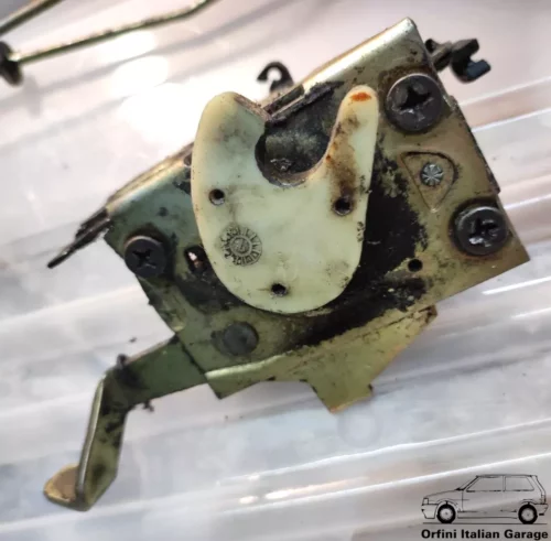 96590713 965907130 Rear Left Door Lock Alfa Romeo 33 View Rear