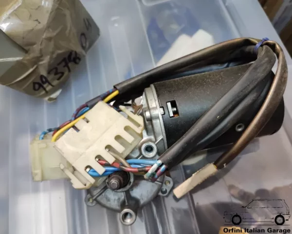 9937804 Windscreen Wiper Motor Fiat Ritmo View Front