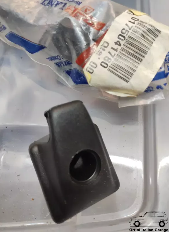 175041780 Roof Hook Fiat Coupe