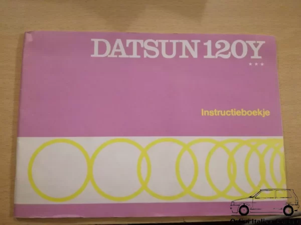 Datsun 120Y Owners Manual Driver's Handbook Libretto Manutenzione View Front