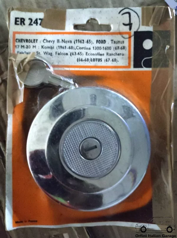 ER247 - Fuel Tank Cap with Keys Ford Cortina MK2 Taunus 17M 20M Ranchero Chevy View Front