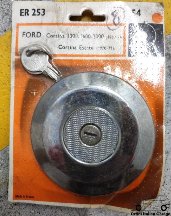 ER253 - Fuel Tank Cap with Keys Ford Cortina MK2 View Front