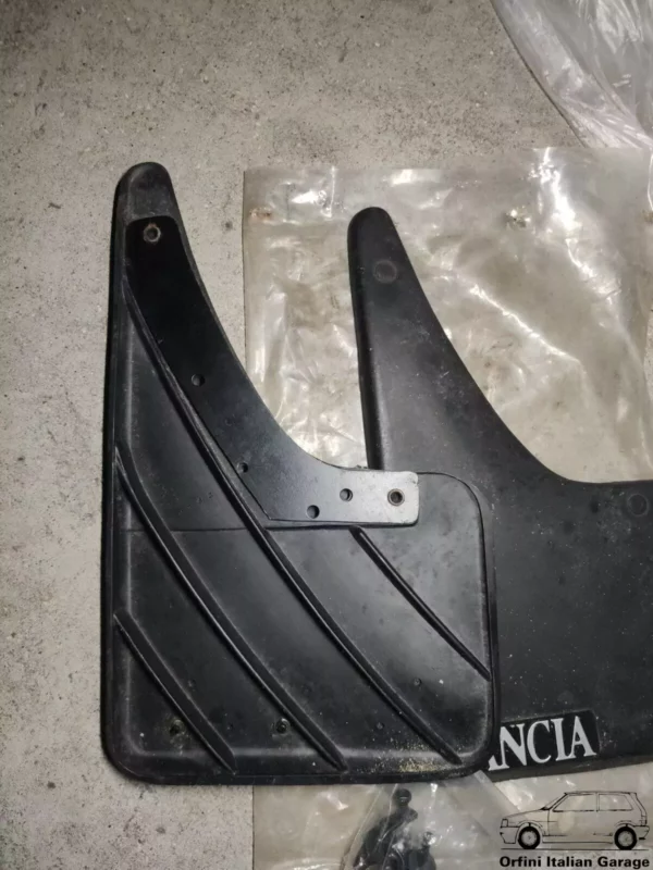 Lancia Universal Lineaccessori Mudflaps View Front