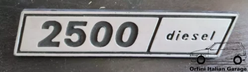 Rear Back Badge Scritta - Fiat 132 2500 Diesel View Front