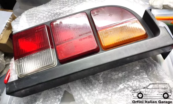 Rear Right Light Lamp Fanale Posteriore Destro Alfa Romeo Spider 115 1983-1990 View Right