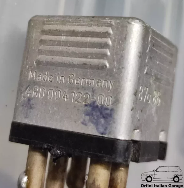 Relay Mercedes Hella 4RD00412200 0015420219 View Rear