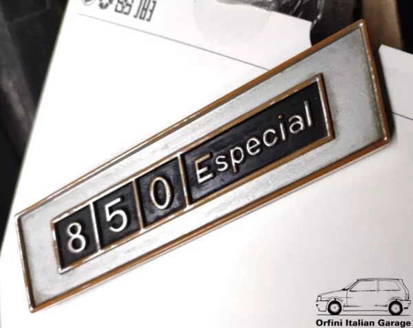 SEAT 850 Especial Scritta Stemma Badge Dashboard Salpicadero View Rear