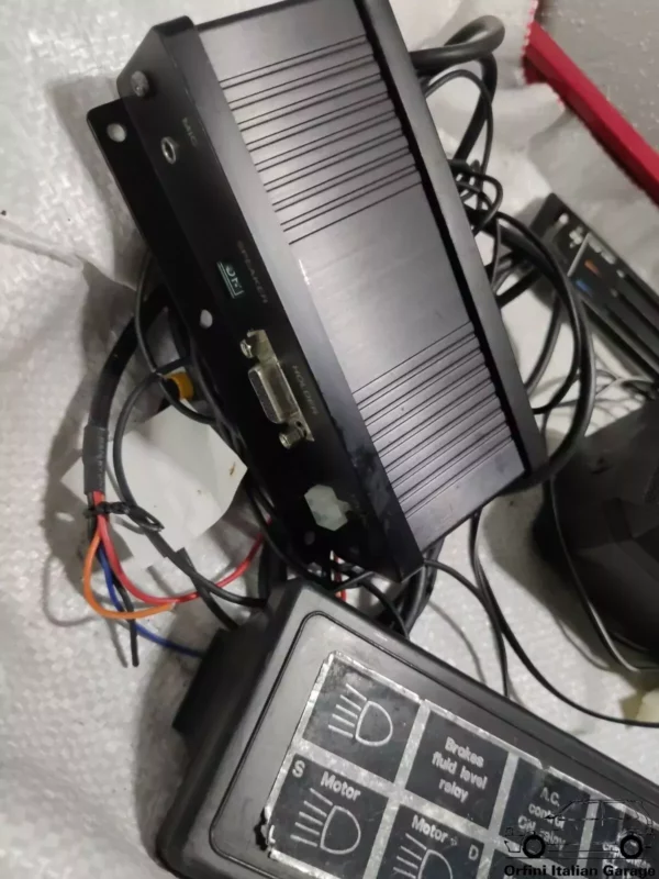 Speakers + Fuse Box - Fiat Bertone X1/9 View Front