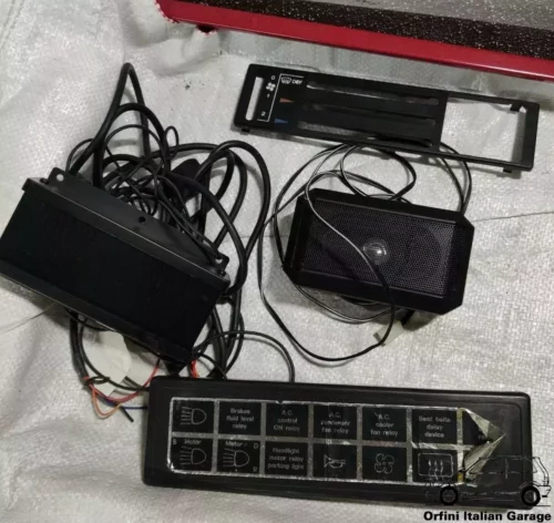 Speakers + Fuse Box - Fiat Bertone X1/9 View Left