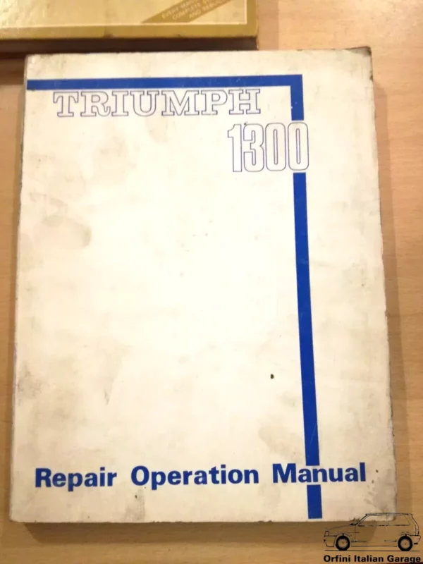 Triumph 1300 - Workshop Repair Operation Manual View Front