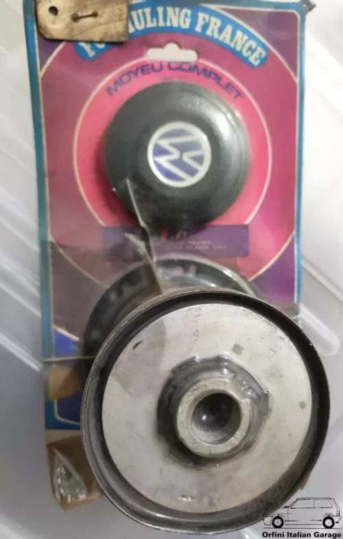 VW 1200 Beetle K70 Scirocco - Formuling Steering Wheel Hub Adapter Boss Horn View Rear